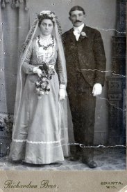 Wedding of Fred and Mary Kolarik Schroeder, 1901