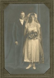 Wedding of George & Mamie Langrehr Niedfeldt, 1924