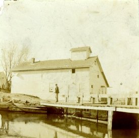 Eddie Morris at the Mill Dam Before the Great Flood of 1899