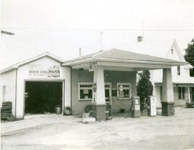 Gas Station at  Middle Ridge (Hwy 33)